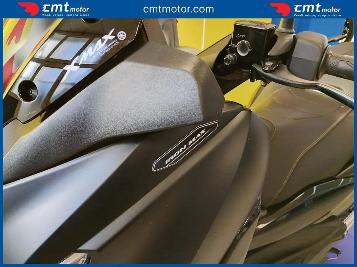Yamaha X-Max 300 Iron Max (2019 - 20) (9)