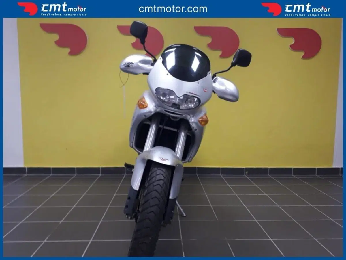 Aprilia Pegaso 650 IE (2001 - 02) (2)