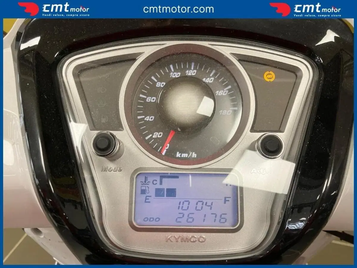 Kymco People 300i GT (2010 - 17) (5)