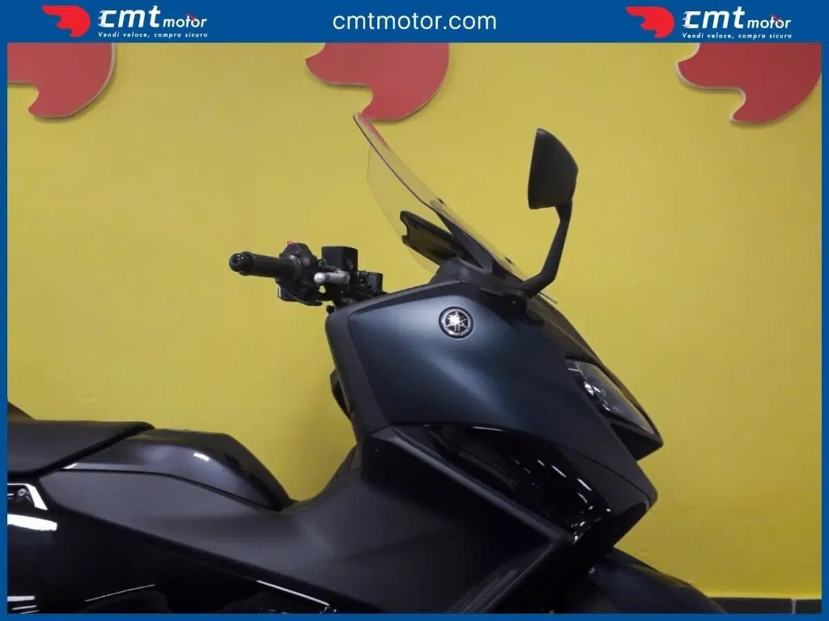 Yamaha T-Max 560 Tech Max (2021) (8)