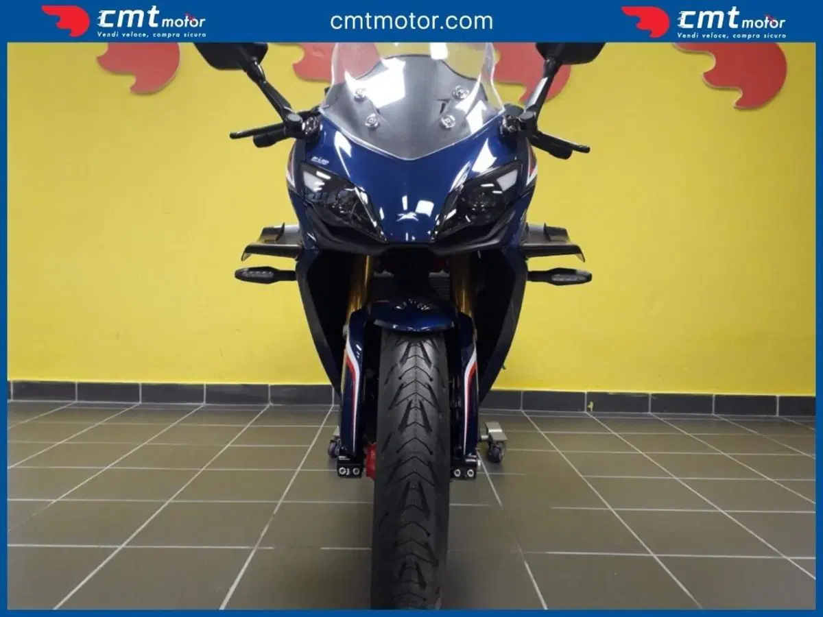 TVS Motor RR 310 BTO Race Replica (2024 - 26) (2)