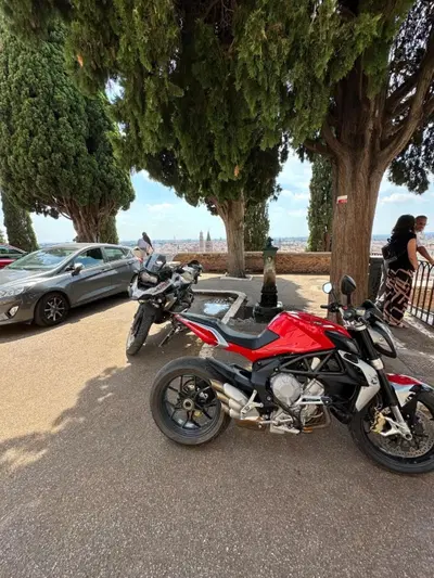MV Agusta Brutale 675 (2011 - 15) usata