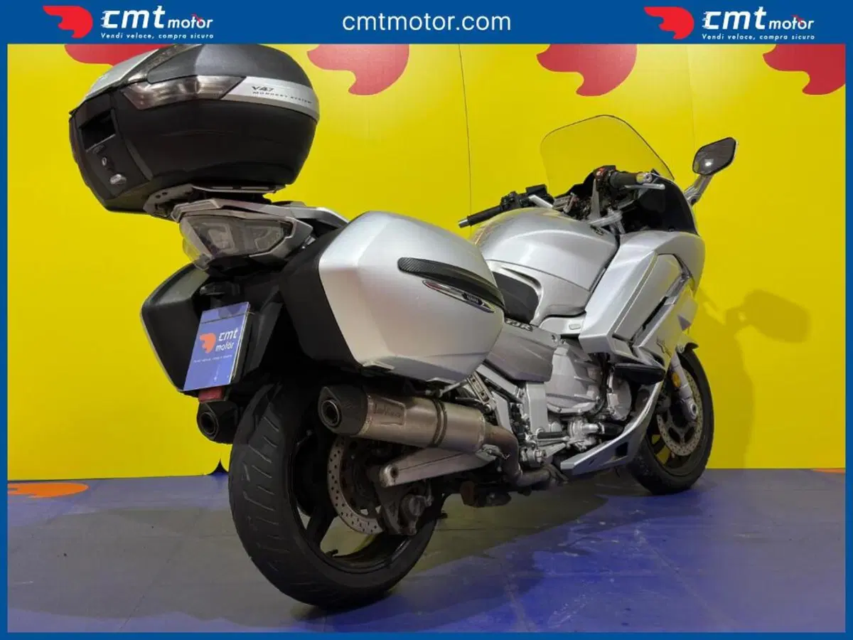 Yamaha FJR 1300 A (2016 - 20) (4)
