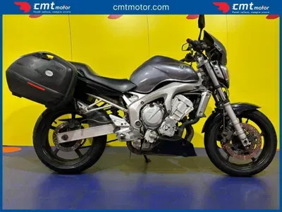 Yamaha FZ6 (2004 - 07) usata
