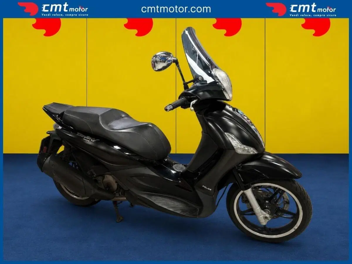 Piaggio Beverly 350 ABS (2016 - 20) (3)