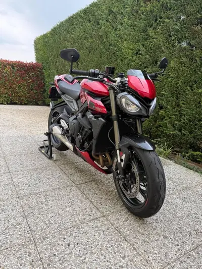 Triumph Street Triple 765 RS (2023 - 26) usata