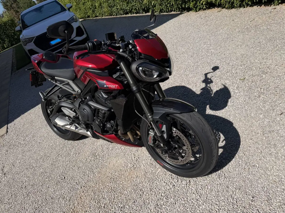 Triumph Street Triple 765 RS (2023 - 26) (4)