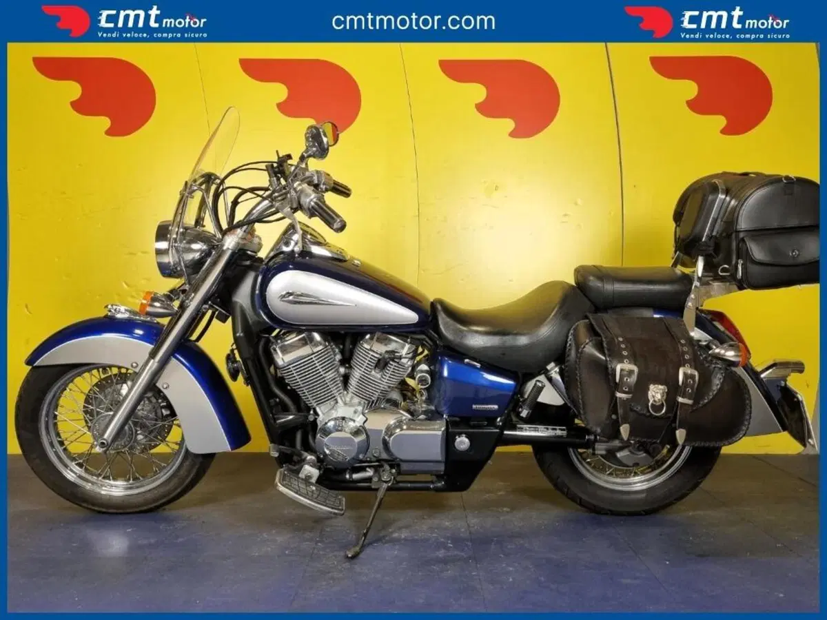 Honda VT 750 Shadow Spirit (3)
