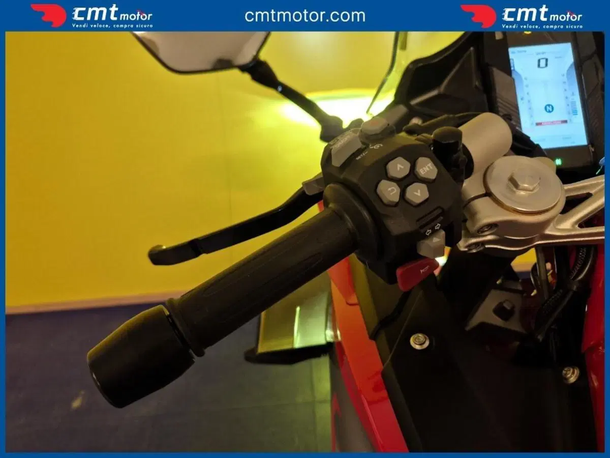 TVS Motor RR 310 (2024 - 26) (11)