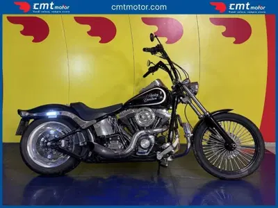 Harley-Davidson 1584 Custom (2007) - FXSTC usata
