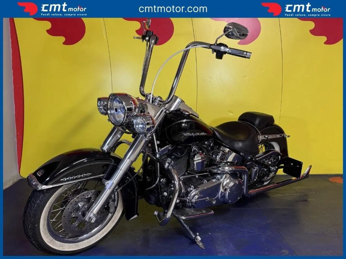 Harley-Davidson 1690 Deluxe ABS (2011 - 16) - FLSTN (2)