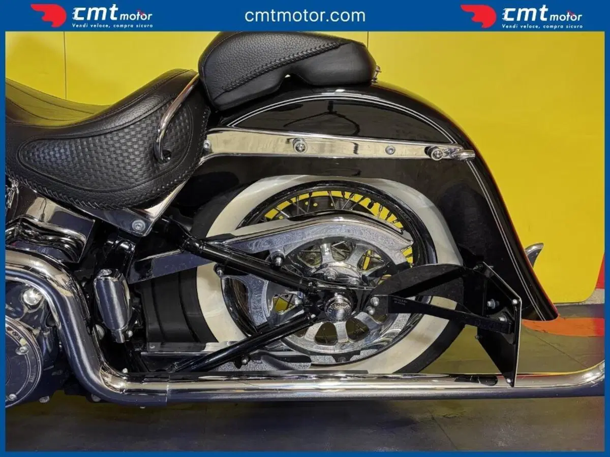 Harley-Davidson 1690 Deluxe ABS (2011 - 16) - FLSTN (8)