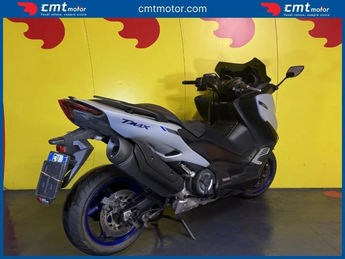 Yamaha T-Max 560 (2020 - 21) (4)