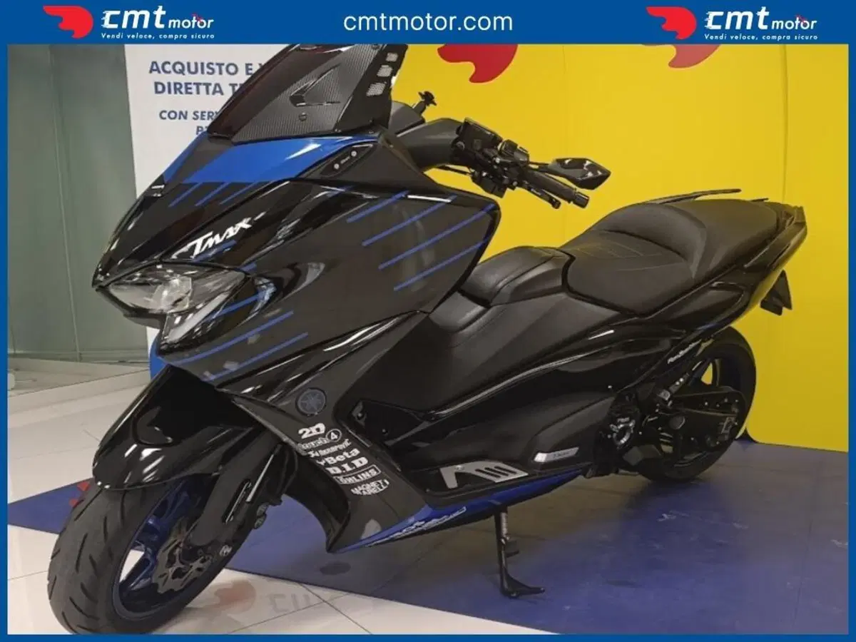 Yamaha T-Max 560 (2020 - 21) (2)