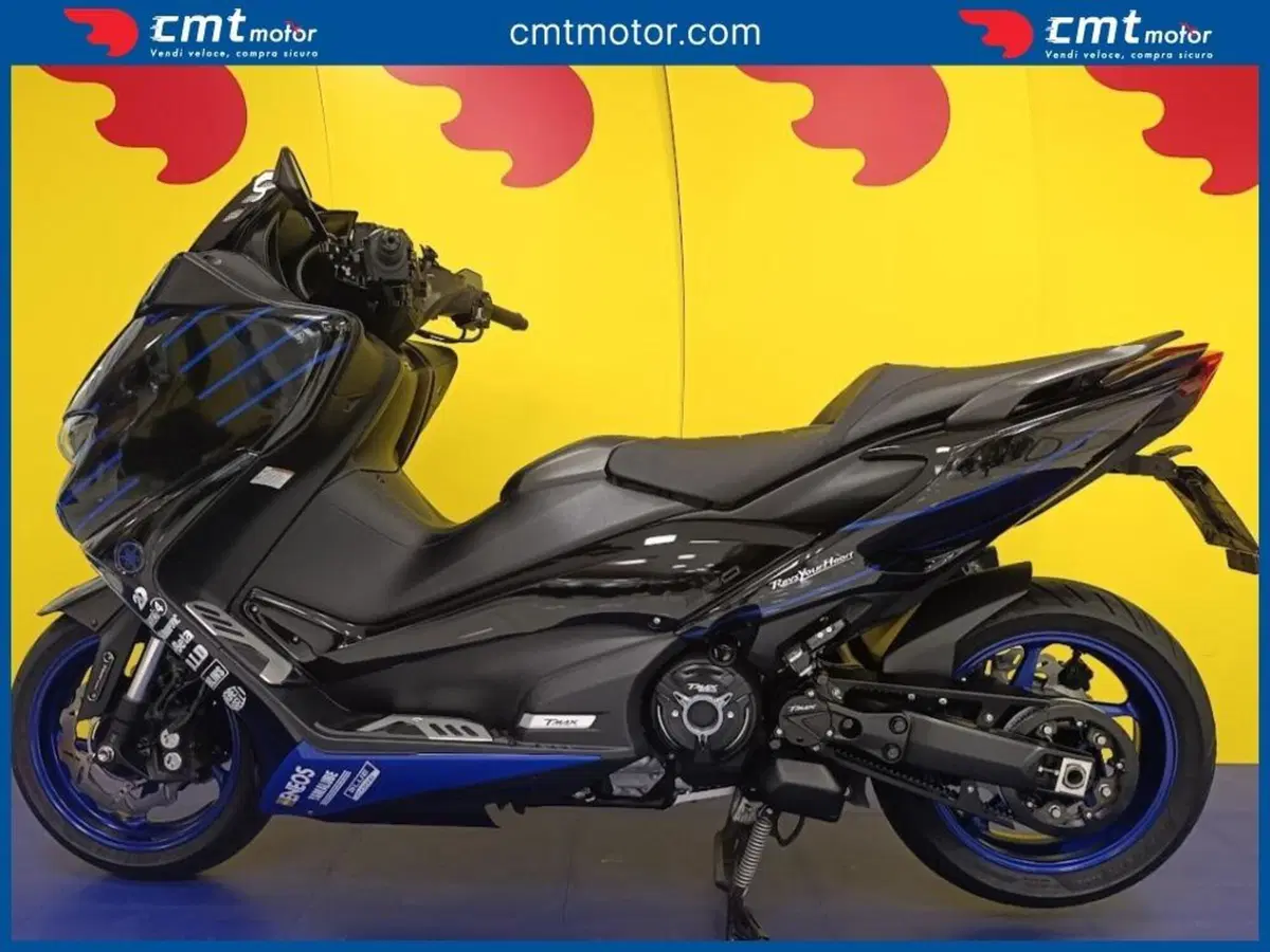 Yamaha T-Max 560 (2020 - 21) (3)
