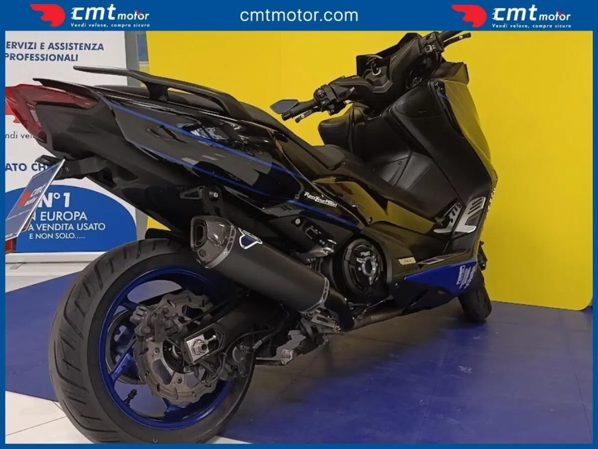 Yamaha T-Max 560 (2020 - 21) (4)