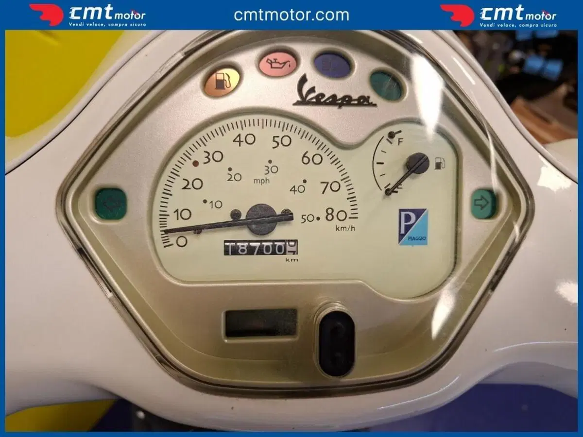 Vespa LX 50 4T (2009 - 14) (5)