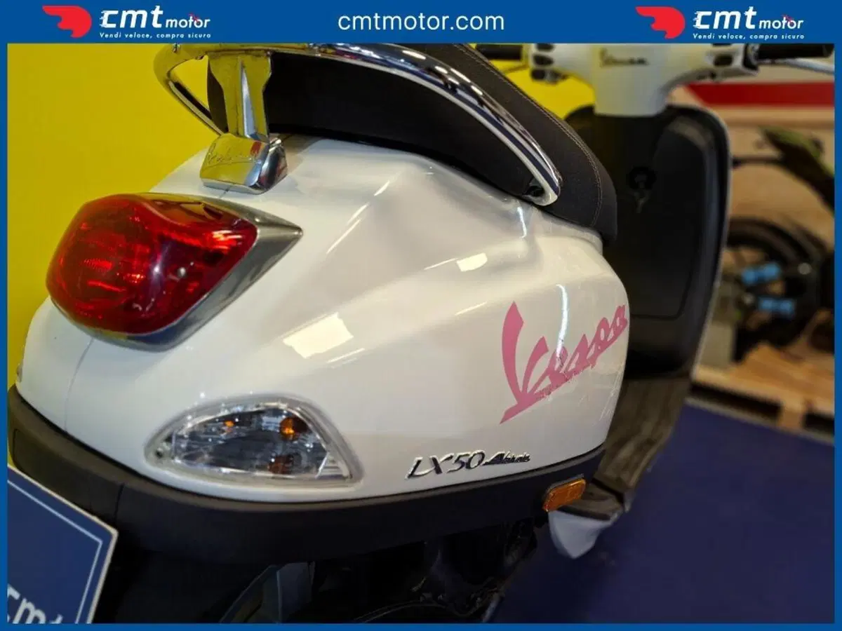 Vespa LX 50 4T (2009 - 14) (7)