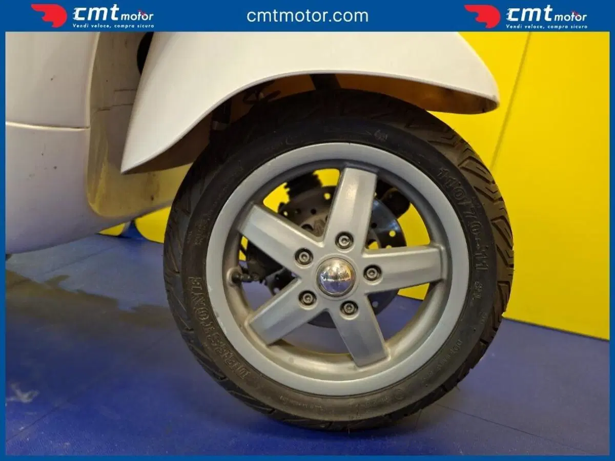 Vespa LX 50 4T (2009 - 14) (10)