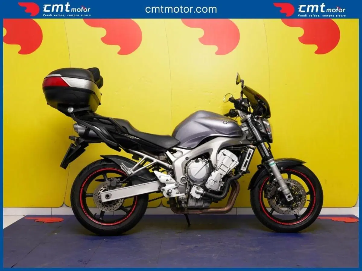 Yamaha FZ6 (2004 - 07) (4)