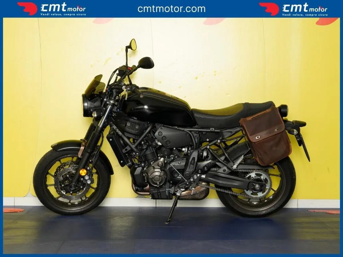 Yamaha XSR 700 ABS (2016 - 20) (2)