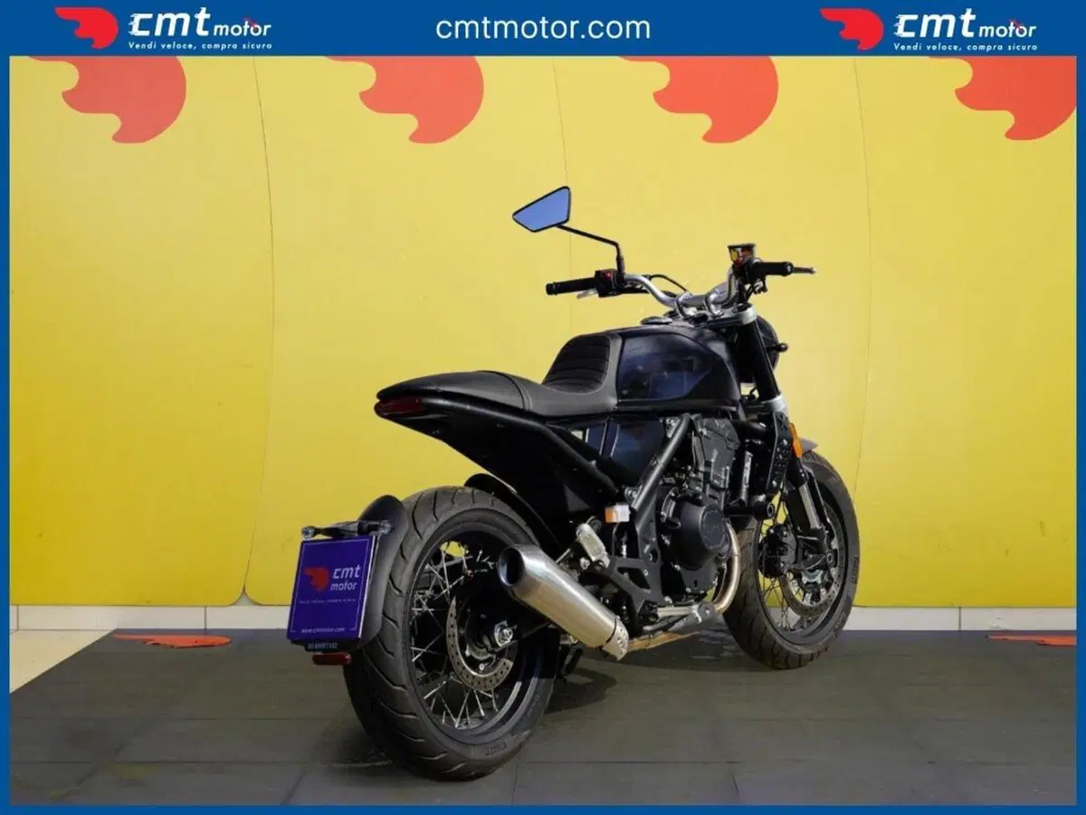 Brixton Motorcycles Crossfire 500 (2021 - 25)