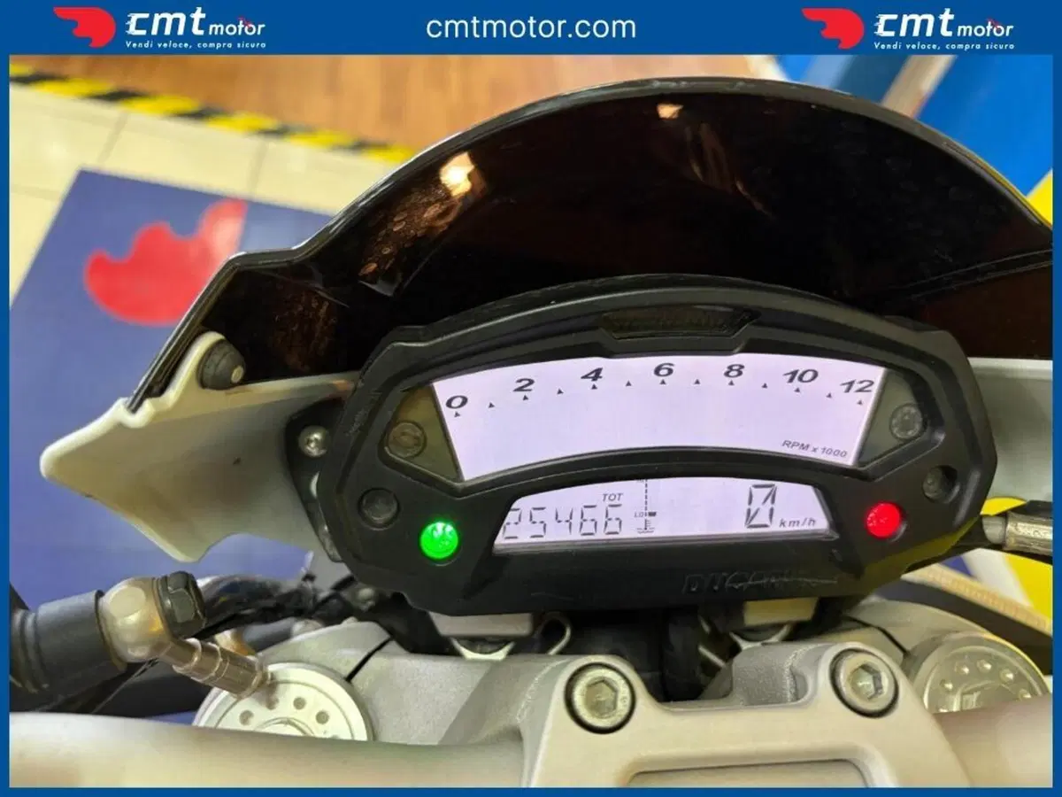 Ducati Monster 796 (2010 - 13) (5)
