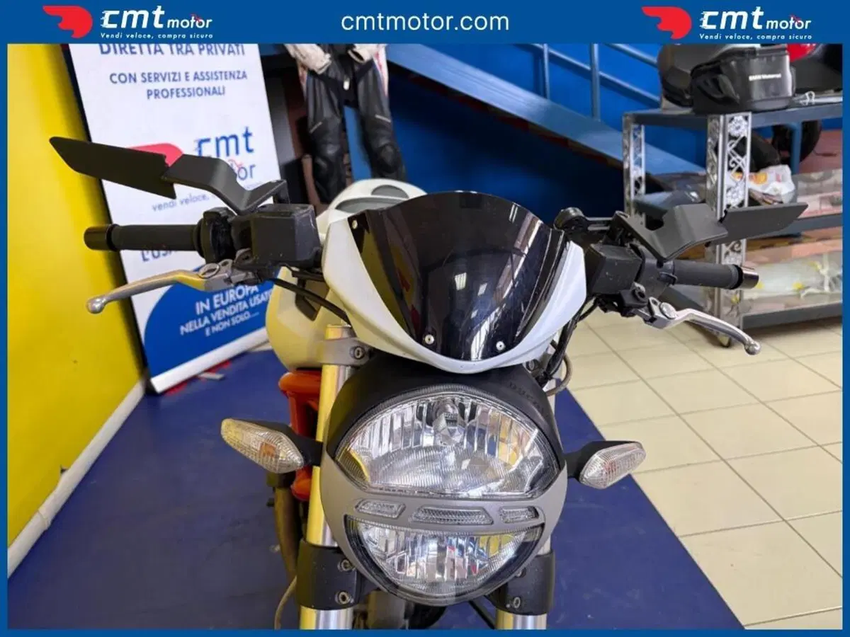 Ducati Monster 796 (2010 - 13) (7)