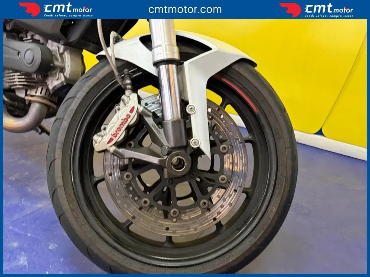 Ducati Monster 796 (2010 - 13) (9)