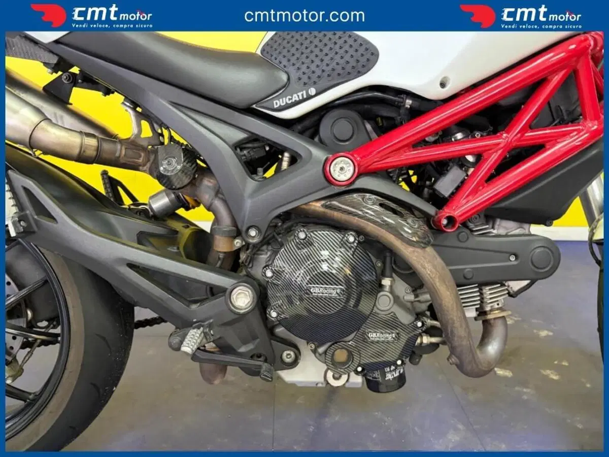 Ducati Monster 796 (2010 - 13) (11)