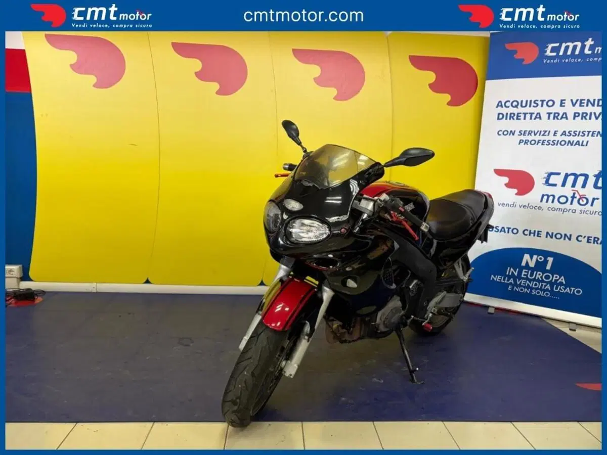 Triumph Sprint 955 RS (1999 - 01) (2)