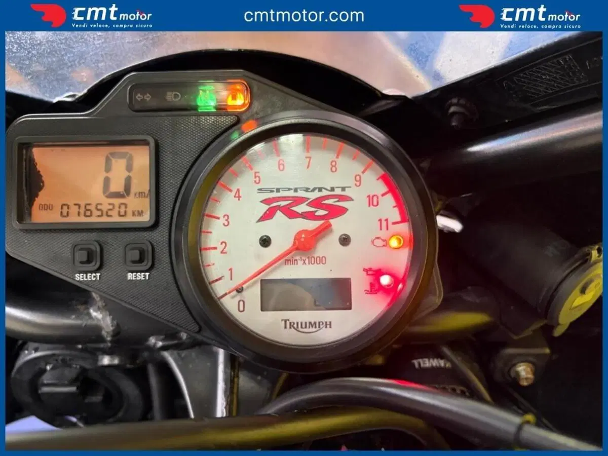 Triumph Sprint 955 RS (1999 - 01) (5)