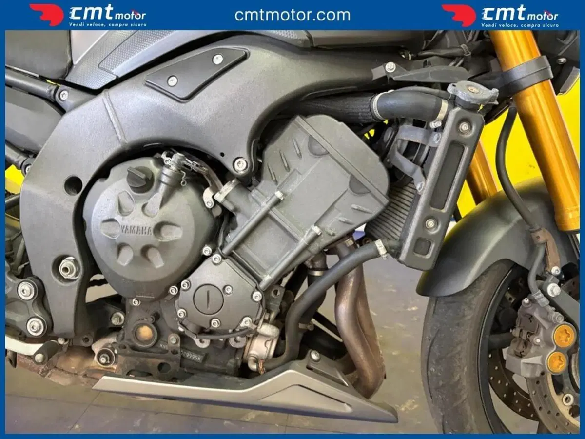 Yamaha FZ8 (2013 - 16) (7)
