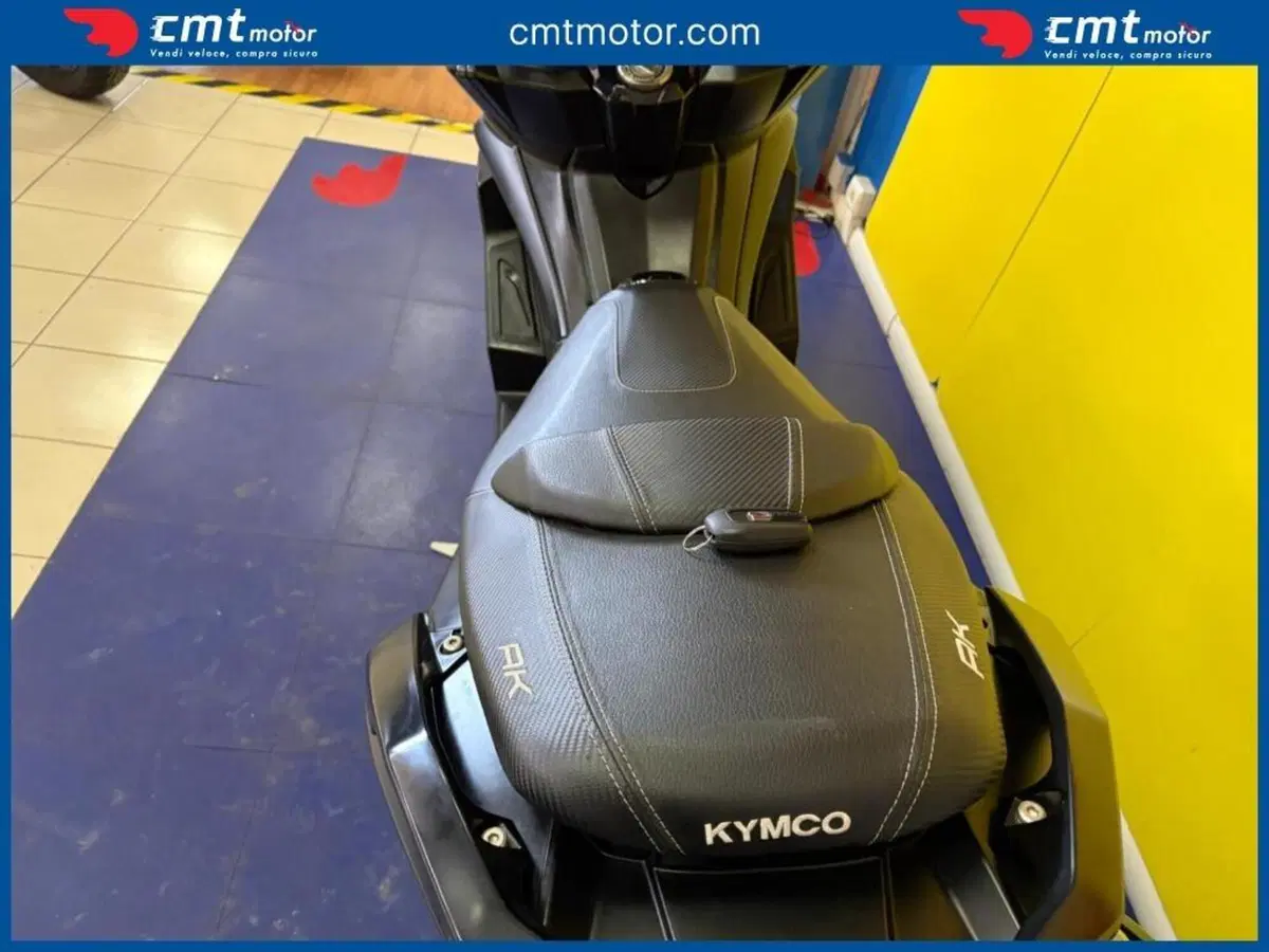 Kymco AK 550 ETS (2021 - 26) (6)