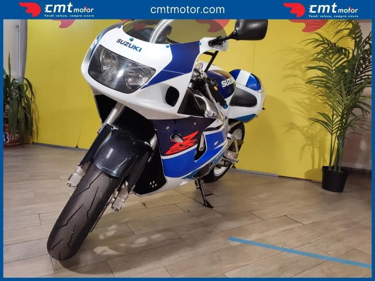 Suzuki GSX R 750 (1998) (7)