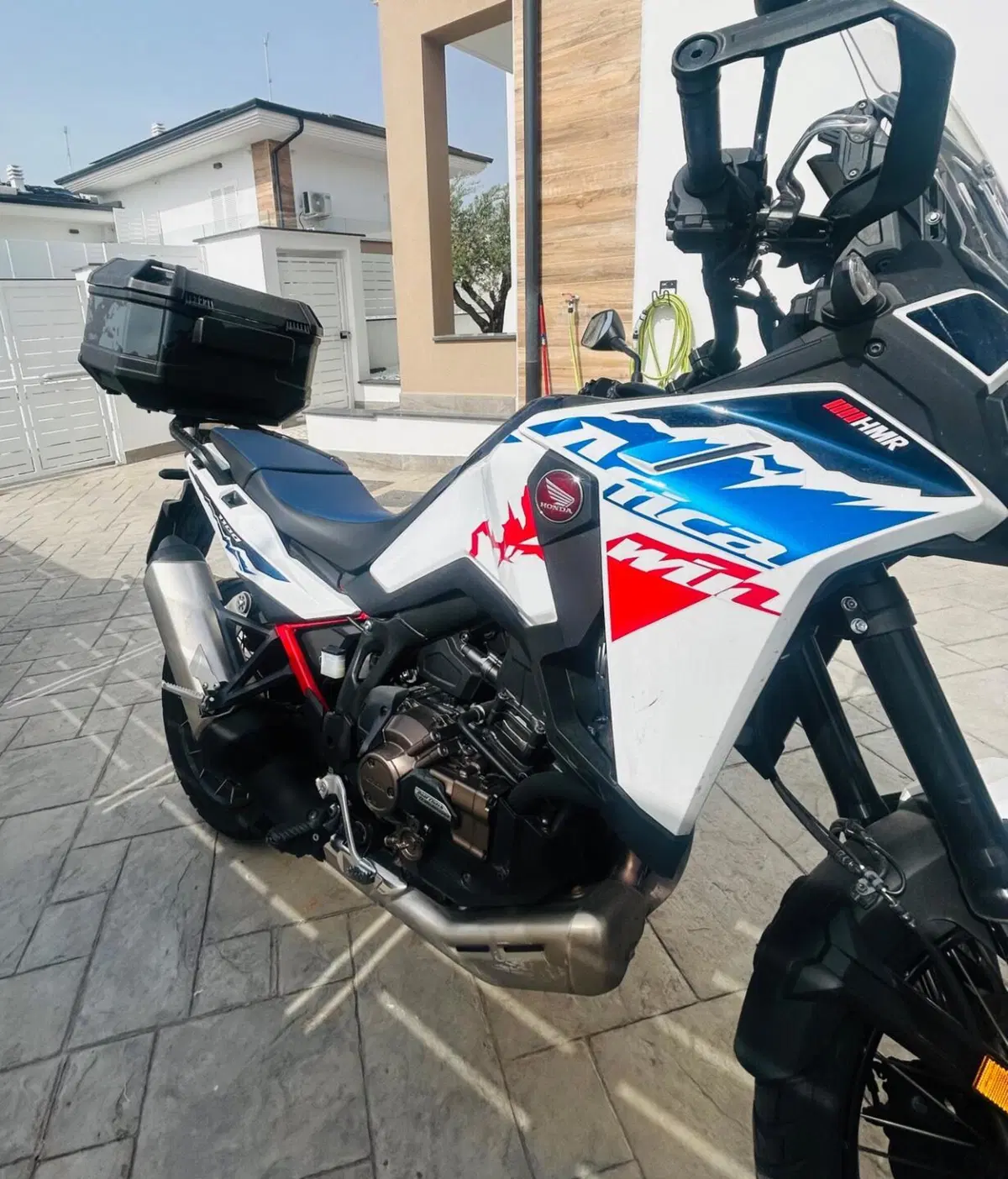 Honda Africa Twin CRF 1100L ES DCT (2024 - 26) (2)