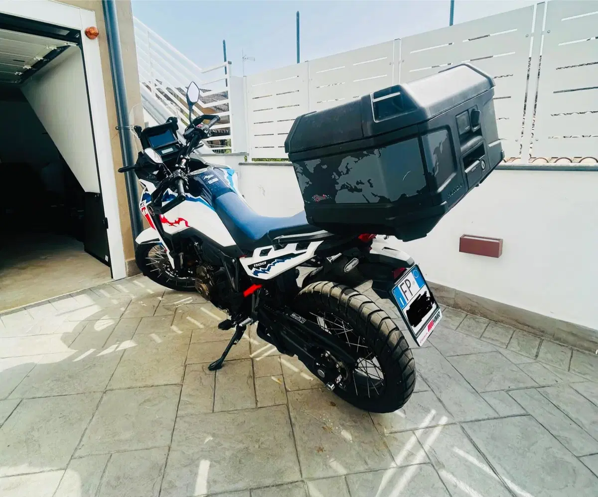 Honda Africa Twin CRF 1100L ES DCT (2024 - 26) (5)