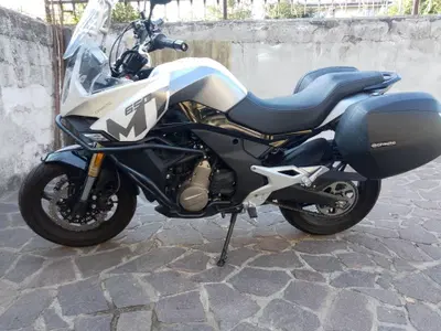 CFMOTO 650MT (2021 - 24) usata