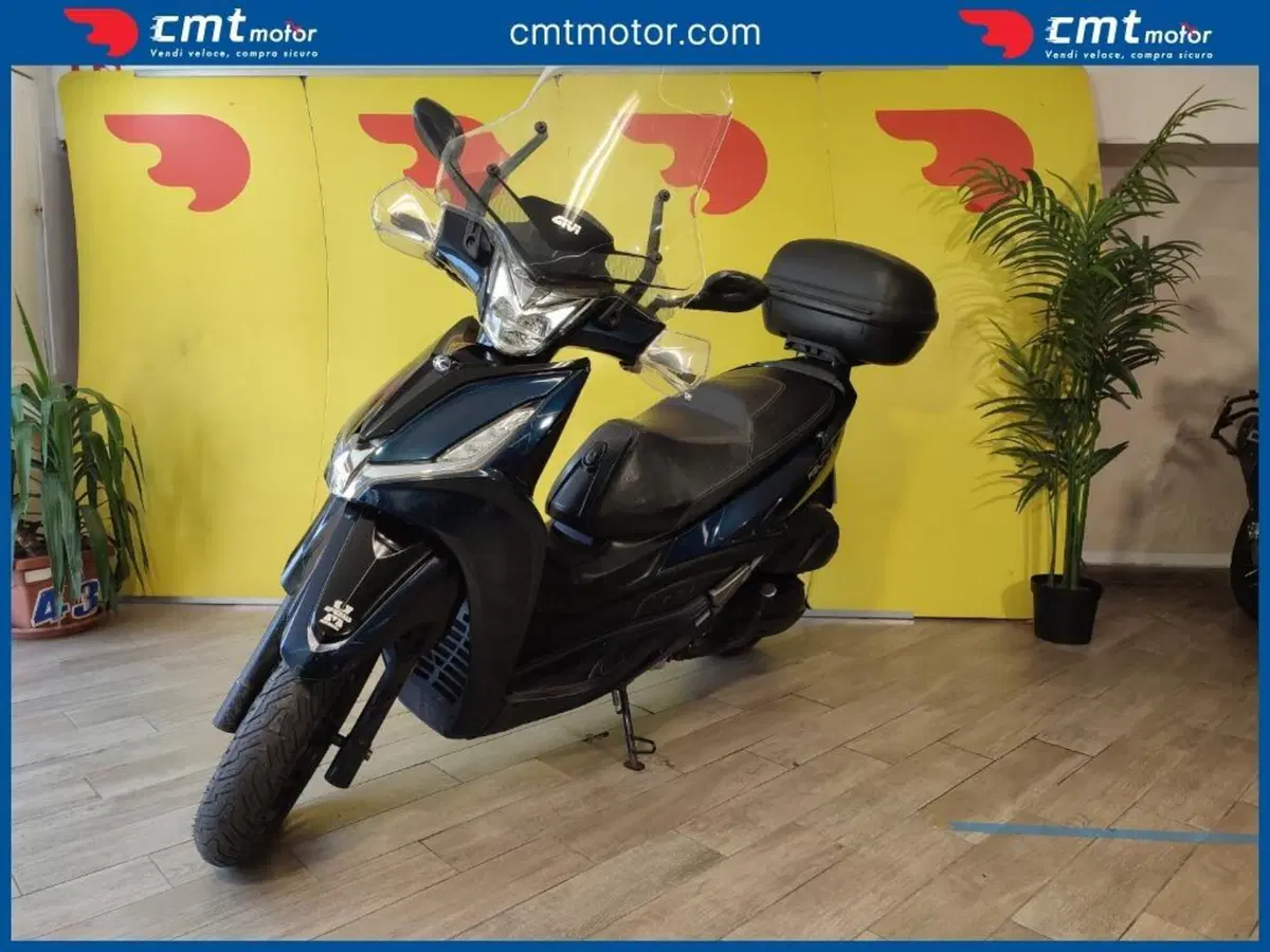 Kymco Agility 300i (2021 - 25) (2)