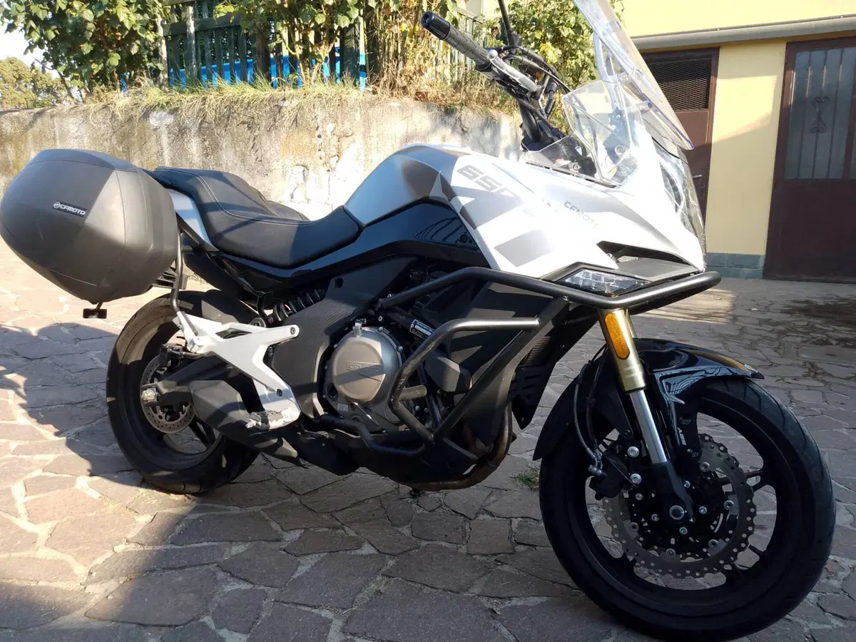 CFMOTO 650MT (2021 - 24) (2)