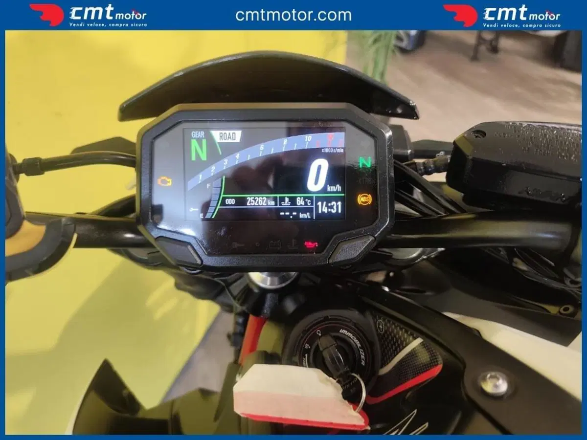 Kawasaki Z 900 (2021 - 24) (5)