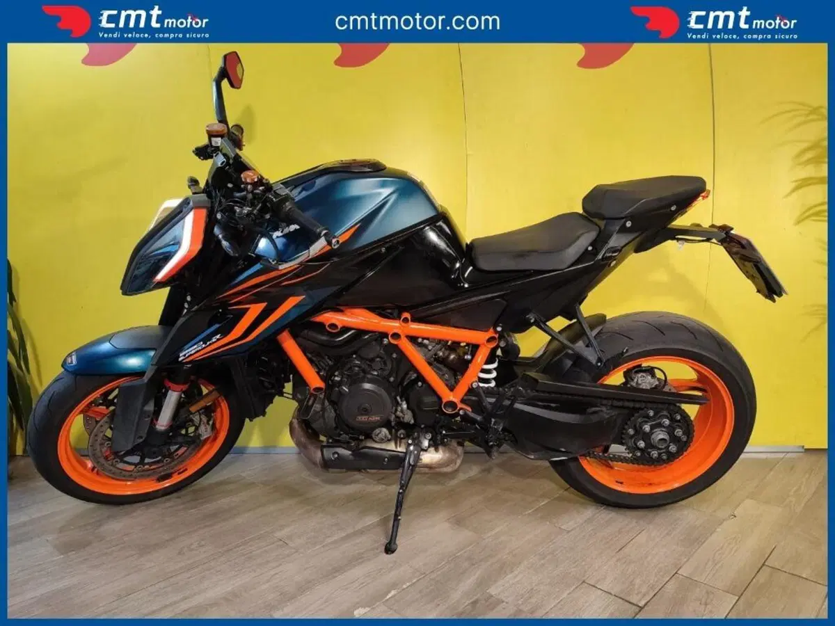 KTM 1290 Super Duke R (2021 - 23) (3)