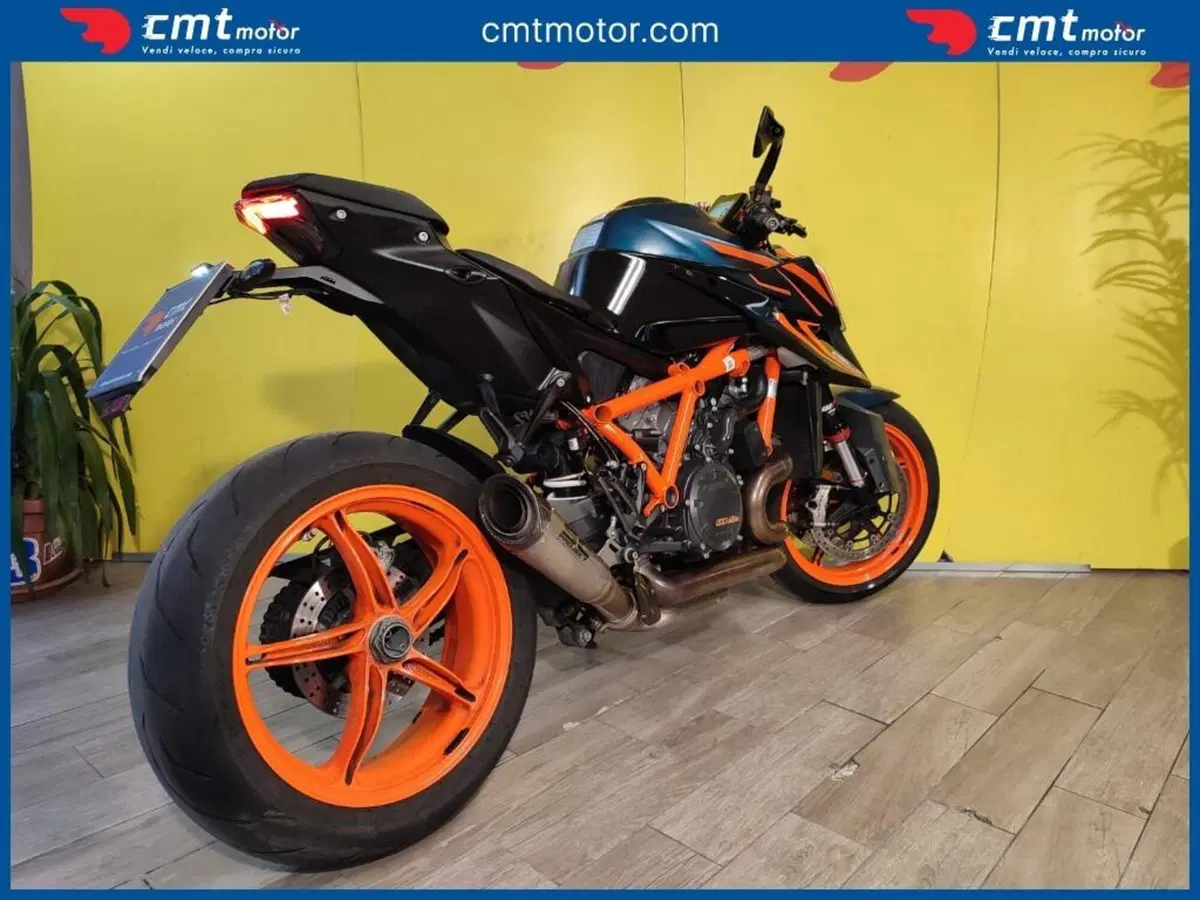 KTM 1290 Super Duke R (2021 - 23) (4)