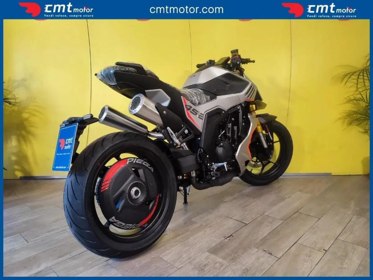 FB Mondial Piega 452 (2024) (4)