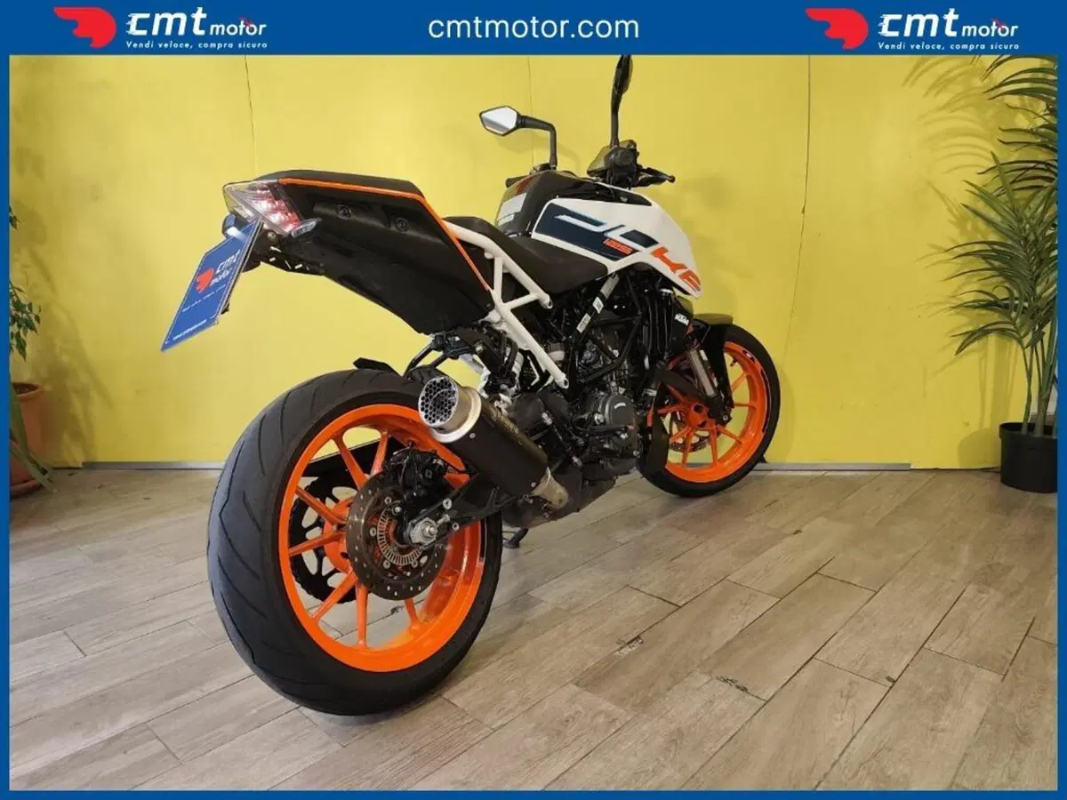 KTM 125 Duke (2024 - 25) (4)