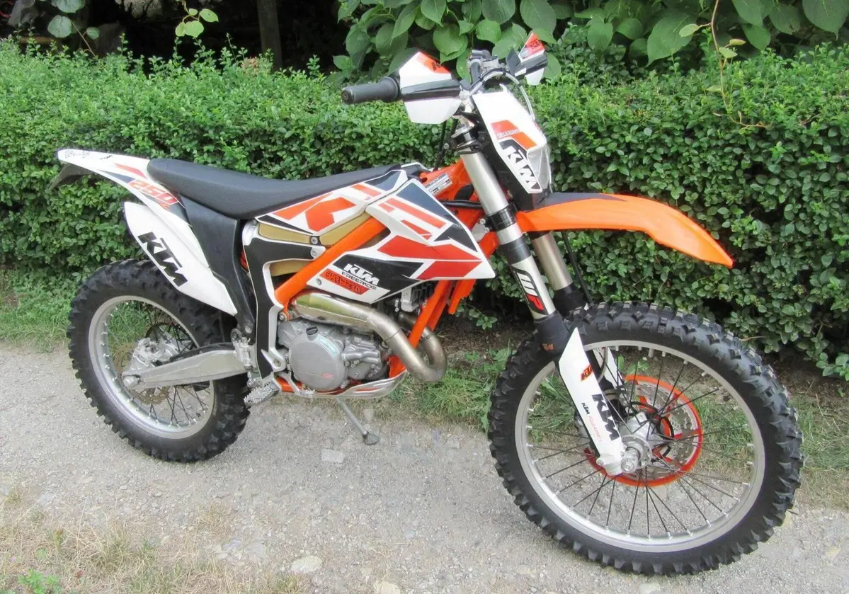 KTM Freeride 250 R (2013 - 17) (2)