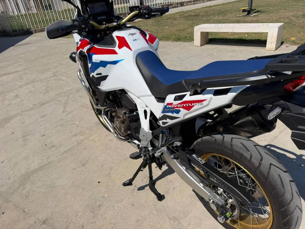 Honda Africa Twin CRF 1100L Adventure Sports Travel Edition (2024 - 26) (18)