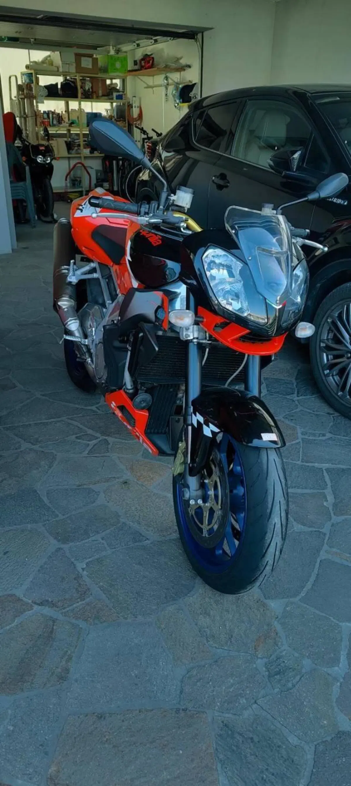 Aprilia Tuono 1000 R (2006 - 10) (2)