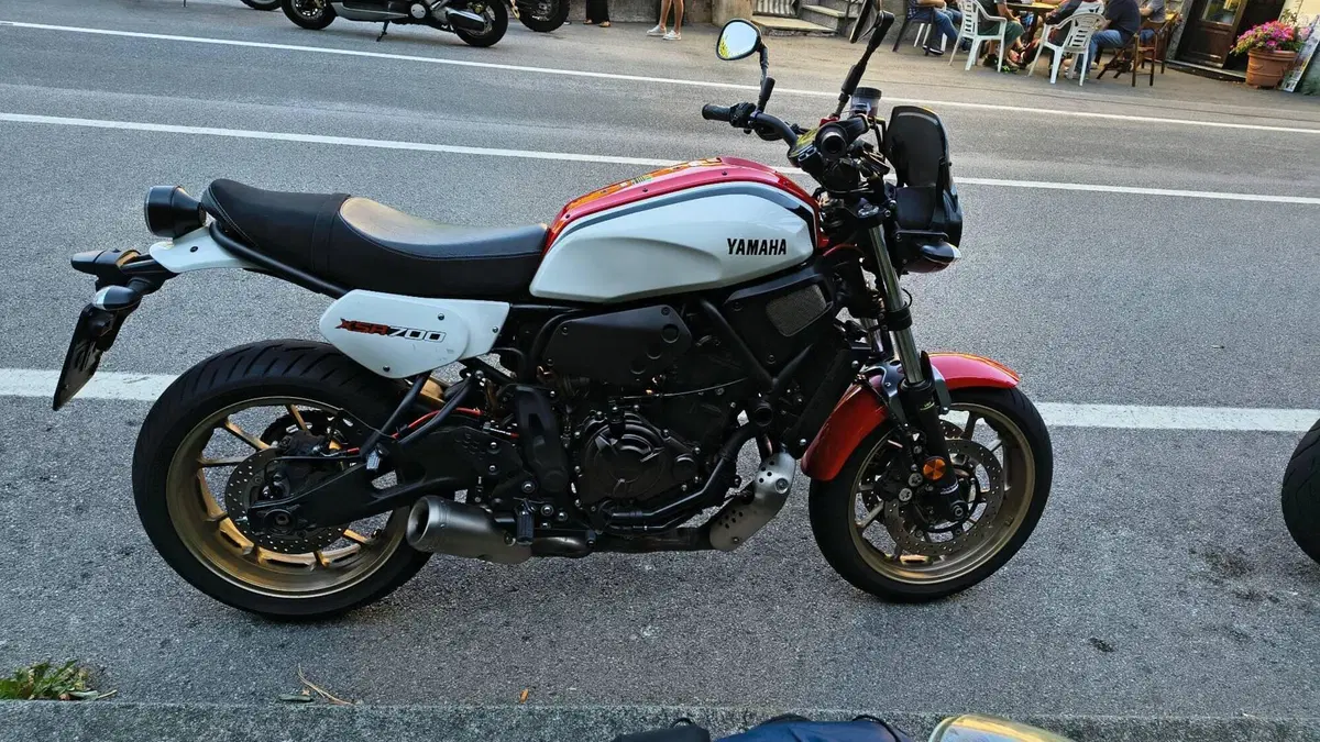 Yamaha XSR 700 (2022 - 26) (4)