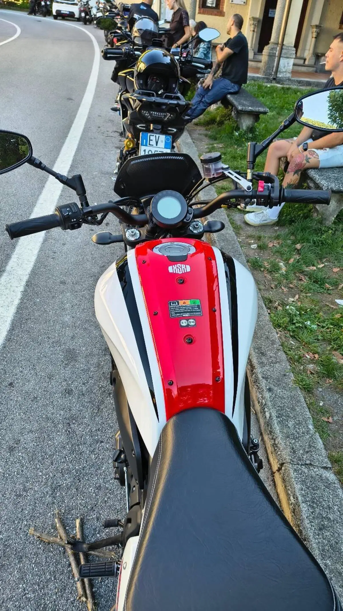 Yamaha XSR 700 (2022 - 26) (10)